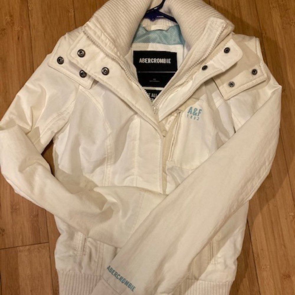 Abercrombie All Seasons Weather Warrior Jacket